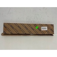 Toyota corolla кросс накладка на дверь левый передняя новая - 75756 - 02190