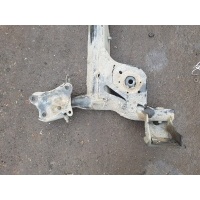 Балка задняя Nissan Terrano III 2014- 555016683R