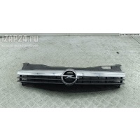 Решетка радиатора Opel Astra H 2006 131084637