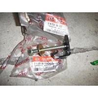 Болт podwieszenia колёса запасного kia besta , pregio 1997-2005 0k72a56720