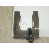Крепление тормозного шланга Nissan M (Y50) (2004 - 2010) 462062J00A