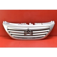 Решетка радиатора серебренная 9647156577 citroen c3 1 i 02 - 10