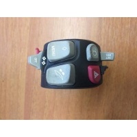 K1600 gtl k48 19 - переключатель левый 8388637