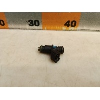 Форсунка топливная Volkswagen Polo 03C906031A