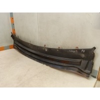 Планка под лобовое стекло Ford Focus 2 4M51A02216AG