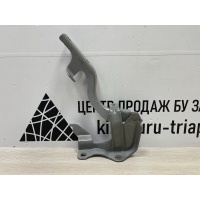 Петля капота Chevrolet Captiva 1 C100 до Рестайлинг 2006-2011
