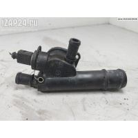 Фланец (тройник) системы охлаждения Volkswagen Touran 2005 038121132D