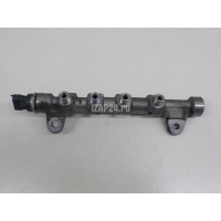 Рейка топливная (рампа) Suzuki SX4 2013 1573062M00