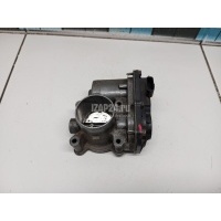 Заслонка дроссельная электрическая Renault Sandero 2014 161206381R