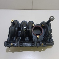 Коллектор впускной Renault Sandero 2014 140035357R