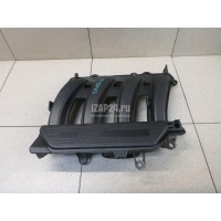 Коллектор впускной Renault Sandero 2014 8200647666