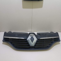 Решетка радиатора Renault Sandero 2014 623105727R