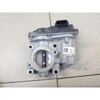 Заслонка дроссельная электрическая Renault Sandero 2014 161206038R