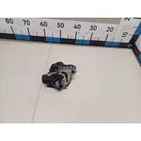 Замок двери передней правой Toyota Tundra 2013 690300C050