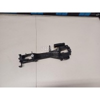 Кронштейн ручки Toyota Tundra 2013 692020C010