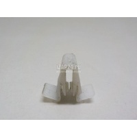 Крепеж (клоп) Toyota Tundra 2013 6777158010