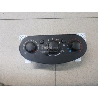 Блок управления отопителем Renault Sandero 2014 275105857R