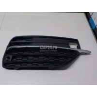 Заглушка бампера правая Volvo XC90 2015 31383630