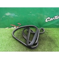 Уплотнитель багажника Mercedes-Benz C S203 2001 A2037400478