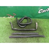Уплотнители капота Mercedes-Benz S W140 1996 A1246285298