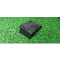 крышка блока предохранителей VW Sharan Blue Motion 2012 1k0937132f