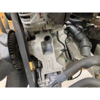Кронштейн генератора Volkswagen Passat B5 2001 038903143AE