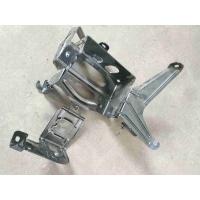 Полка аккумулятора Mercedes E-класс W212/S212/C207/A207 (2009—2013) 2011 A2125458040