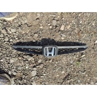 Решетка радиатора Honda Fit 1 2004