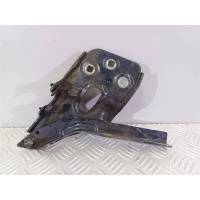 Петля капота правая Volkswagen Touareg 2014 7P6823302