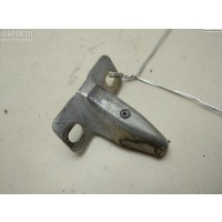 Ответная часть (скоба) замка двери Volkswagen Transporter T4 2002 701829734