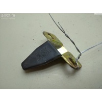 Ответная часть (скоба) замка двери Volkswagen Transporter T4 1997 701829733