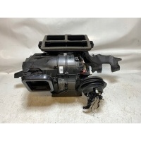 Обогреватель электрическая 6827060 мини f54 f60