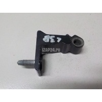 Петля двери VAG Touareg 2018 4M0831403E
