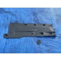 Крышка накладка шасси правый skoda superb 3t0825202e