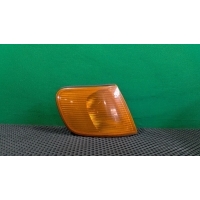 Поворотник правый Audi 100 C4 1991 137984