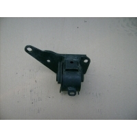 Крепление лапа коробка переключения передач кпп toyota avensis verso 01-03r 2.0d4 12372-27040