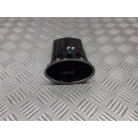 KRATKA PRAWA NAWIEWU FORD FOCUS MK2 4M51 - A014L21 - AD