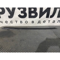 уплотнитель стекла двери левый Volvo FH5