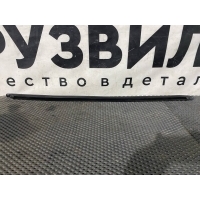 уплотнитель стекла двери правый Volvo FH5 82178204