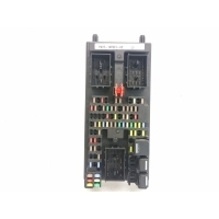 Блок предохранителей Land Rover Discovery Sport L550 LR078822, FK7214F041AE