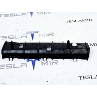 обшивка багажника левый Tesla Model Y 2021 1628707-00