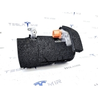 Компрессор кондиционера Tesla Model Y 2022 1501256-00,1501256-01