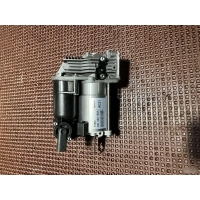 Компрессор пневмоподвески Mercedes-Benz S W221, X164, S221