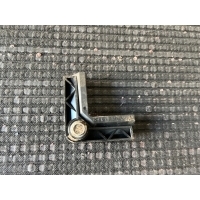 Крепление аккумулятора BMW X5 G05 2020 61217586426, 61 21 7 586 426, 7586426