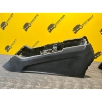 Подлокотник Mercedes Benz GLS X166 2016 47000046AABLA, a1666803803