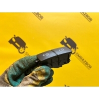 Кнопка центрального замка Mercedes Benz GLS X166 2018 A2049058502, A2049058502, A 204 905 85 02
