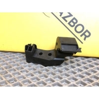 Кронштейн замка двери Mercedes Benz C W205 C205 2019 A2057330114, A 205 733 01 14, А2057330114, 2057330114