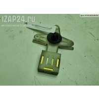 Кронштейн крепления Volkswagen Passat B5 1998 3b0839833