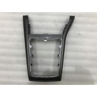 RAMKA OSŁONA LEWARKA 331985437 OPEL ASTRA H