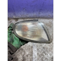 Поворотник правый Hyundai Lantra 2 1996